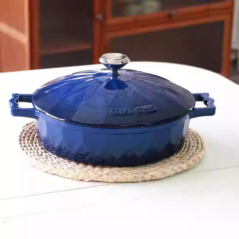 Enameled Cast Iron Dutch Oven  - đánh giá và giá Baby Food Universe
